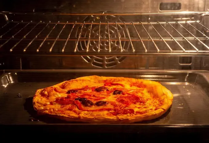 How to Reheat Pizza