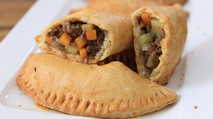 How to Make Nigerian Meat Pie